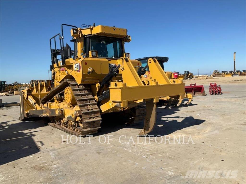 CAT D8T Dozers - Tratores rastos