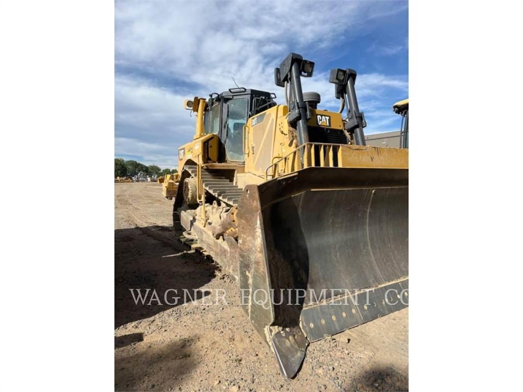 CAT D8T Dozers - Tratores rastos