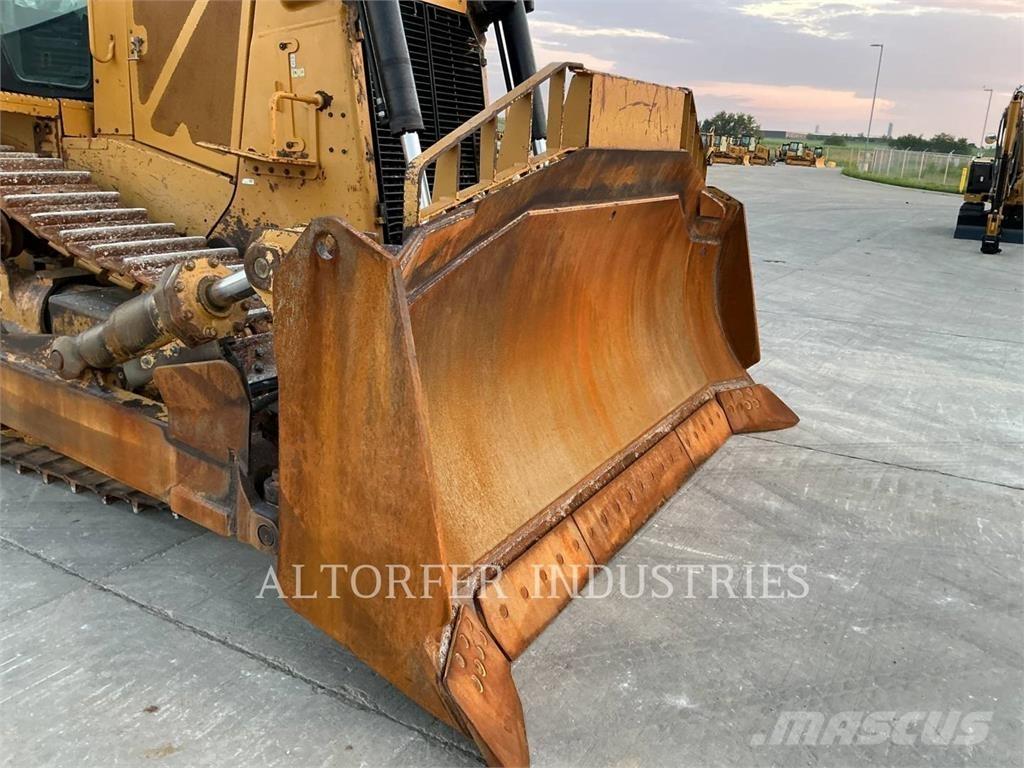 CAT D8T R Dozers - Tratores rastos