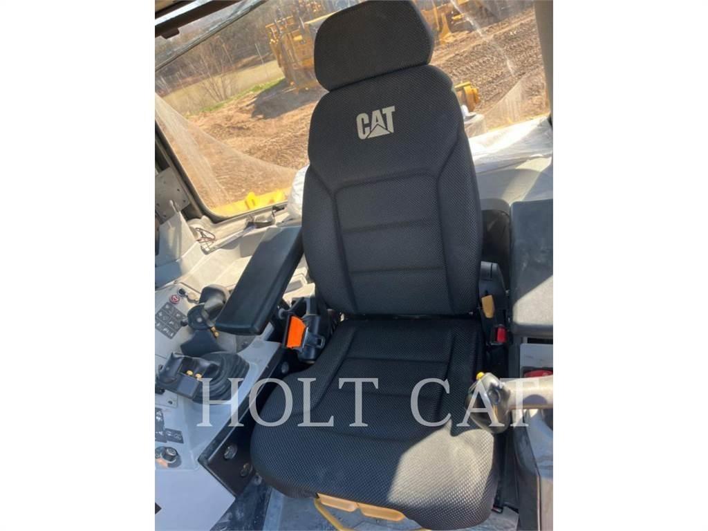 CAT D9 Dozers - Tratores rastos