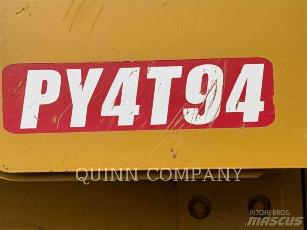 CAT D9T Dozers - Tratores rastos