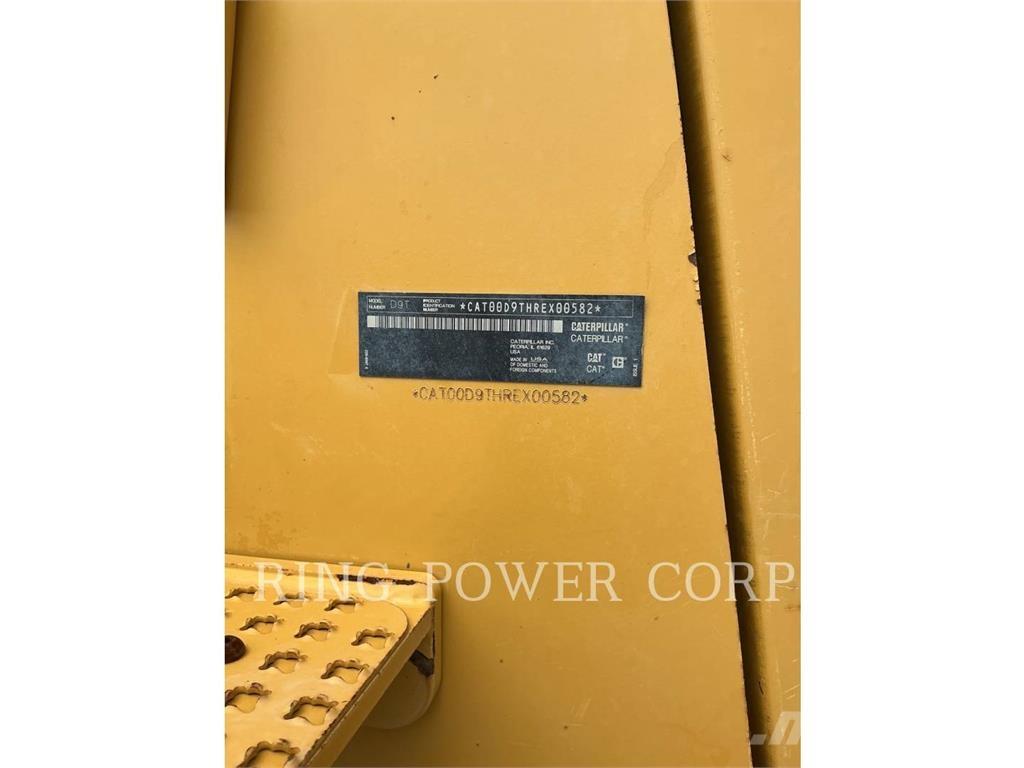 CAT D9T Dozers - Tratores rastos