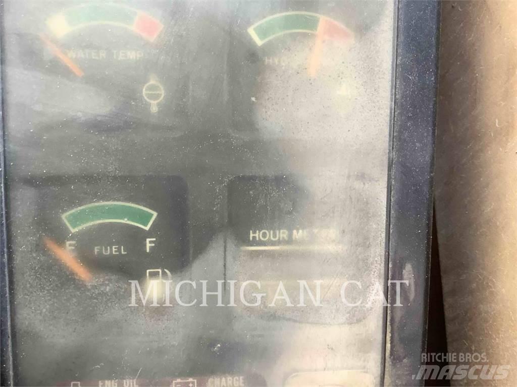 CAT E120B Escavadeiras de esteiras