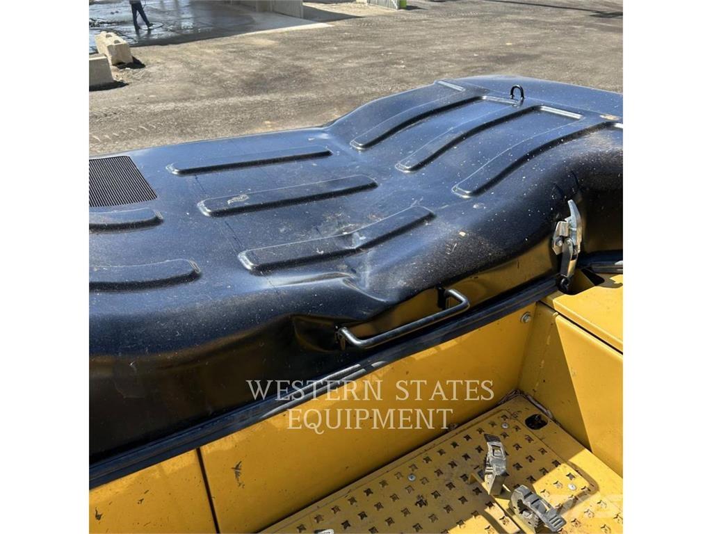 CAT FM538 Tractores florestais