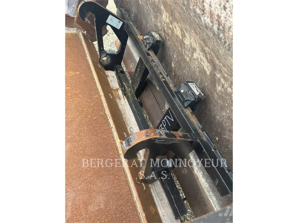 CAT FOURCHE 906 Construção - Outros
