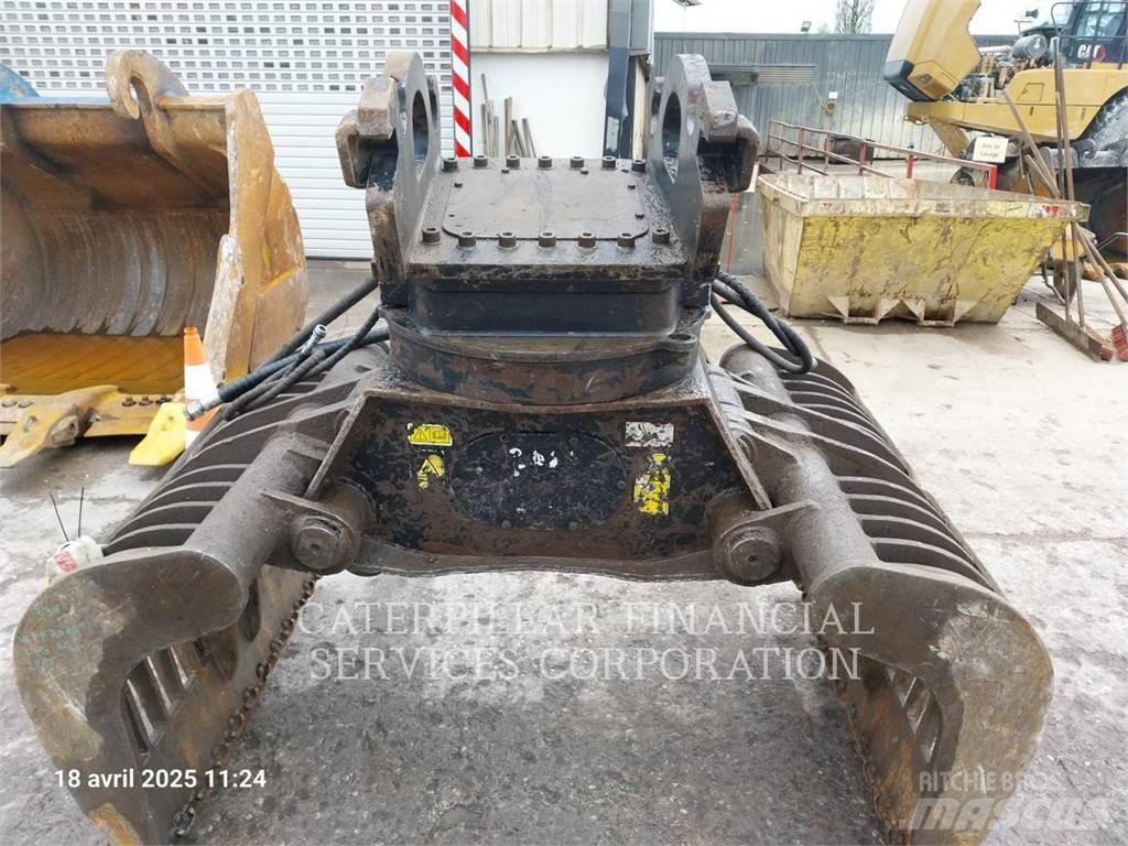 CAT G332 Garras