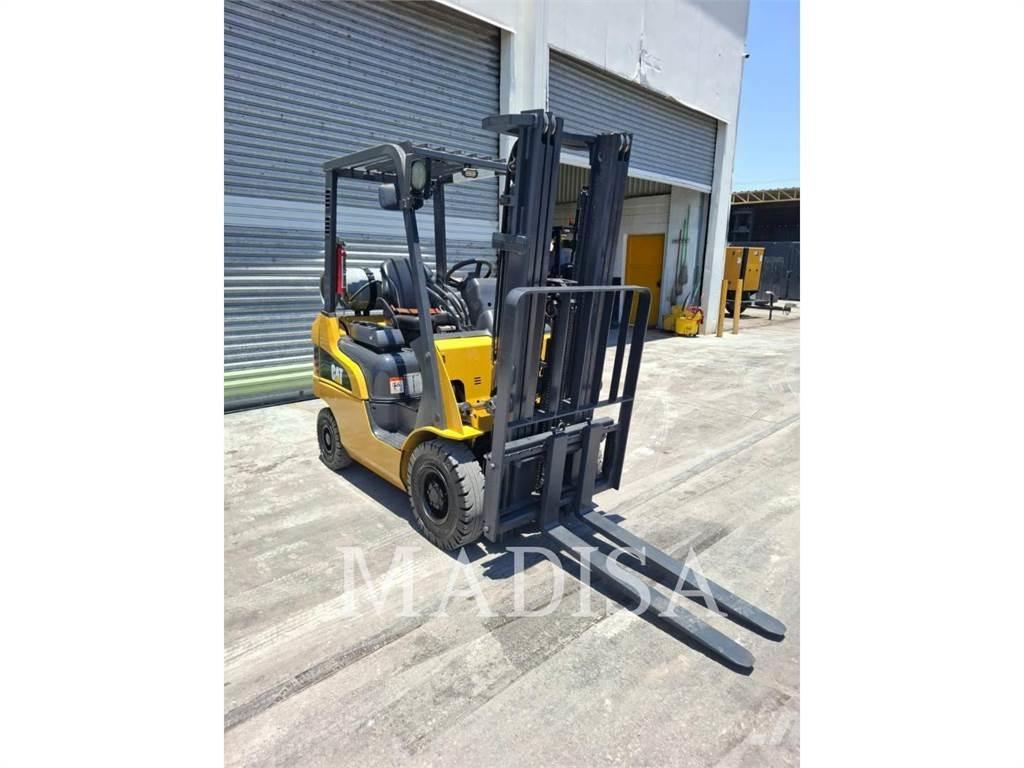 CAT GP15N5 Empilhadores - Outros