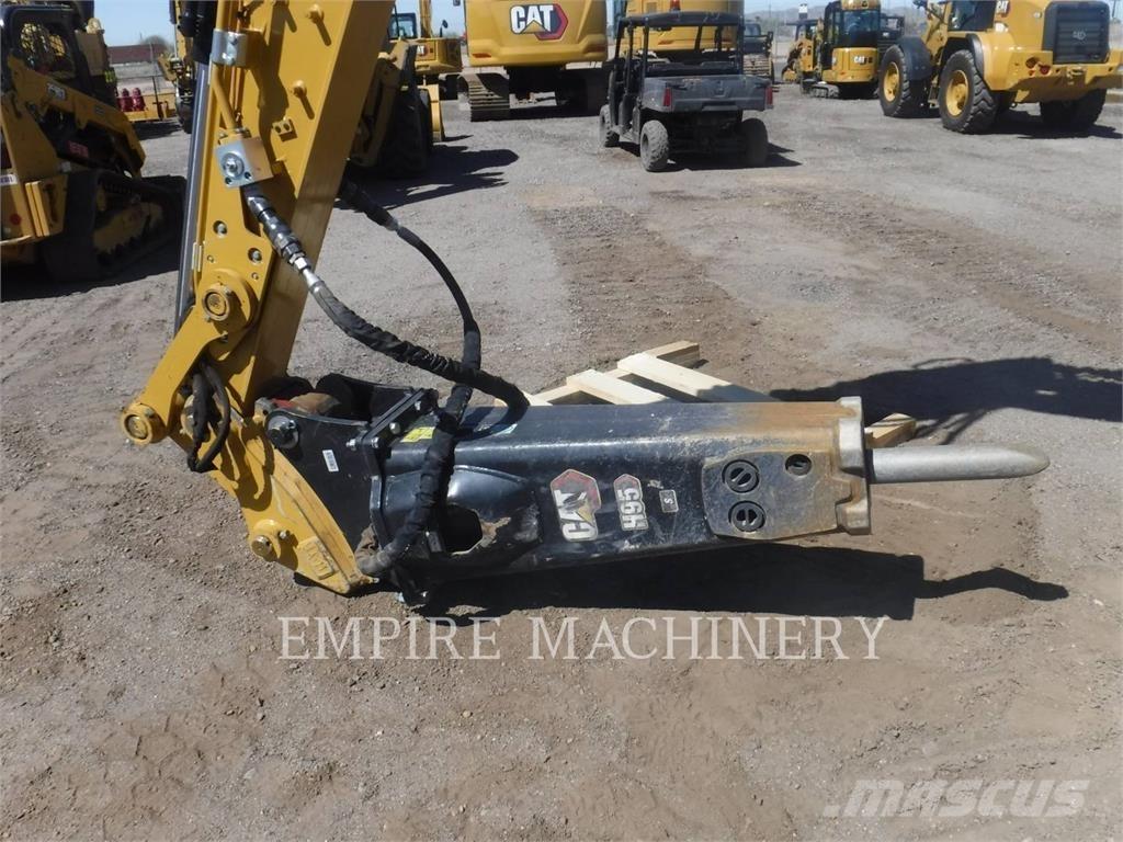 CAT H95 Garfos