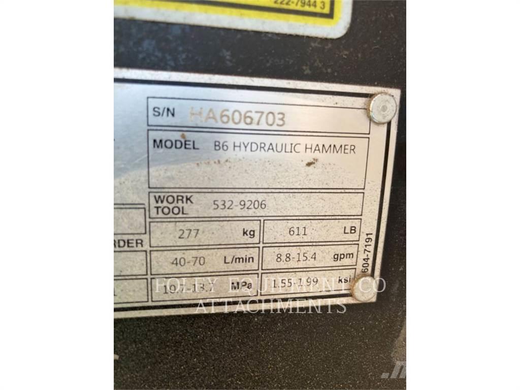 CAT HHB6SF Minicarregadeiras