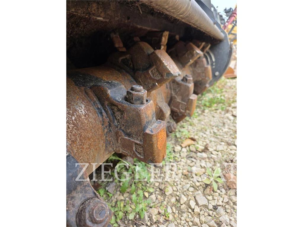 CAT HM418 Trituradoras florestais