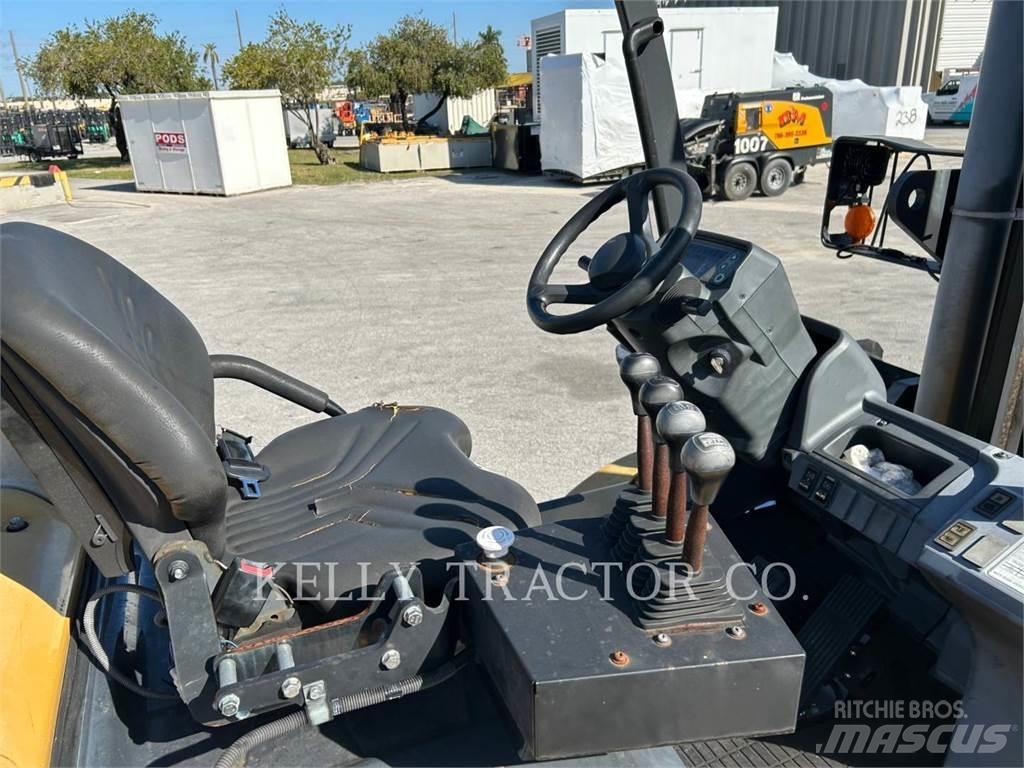 CAT LIFT TRUCKS DP100 Empilhadores Diesel