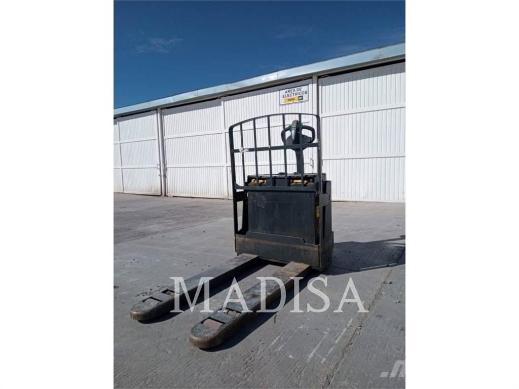 CAT LIFT TRUCKS EJE120E Empilhadores - Outros