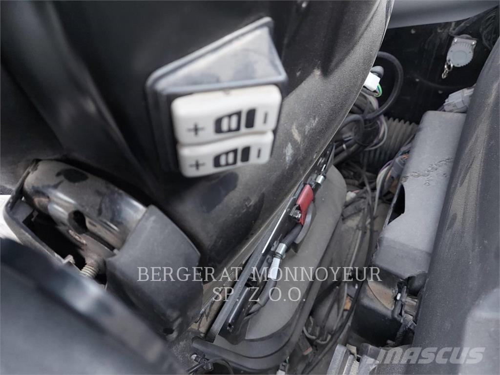 CAT M313D Escavadoras de rodas