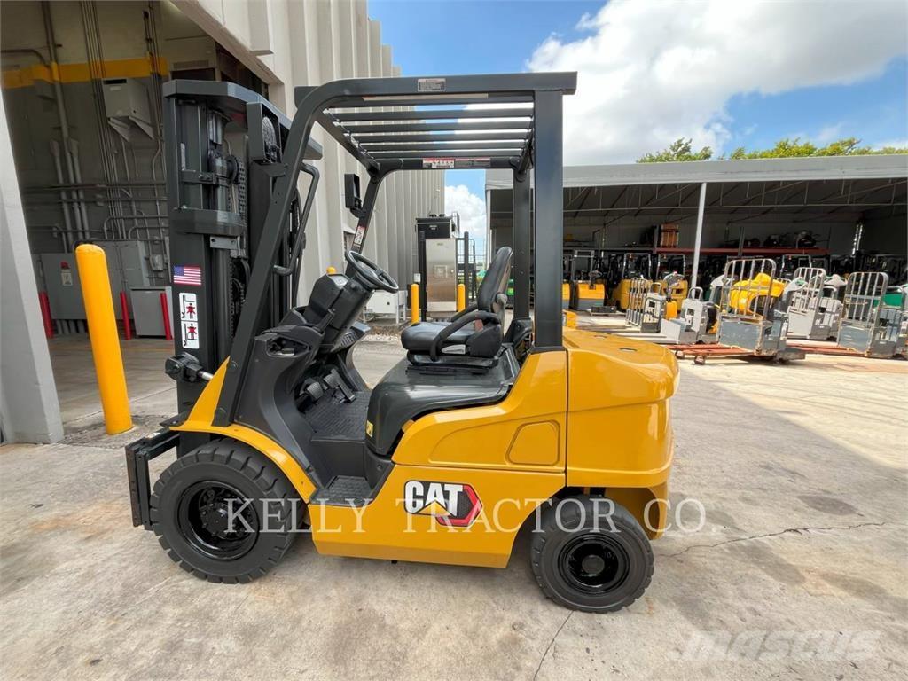 CAT MCFDP25N5-D Empilhadores Diesel