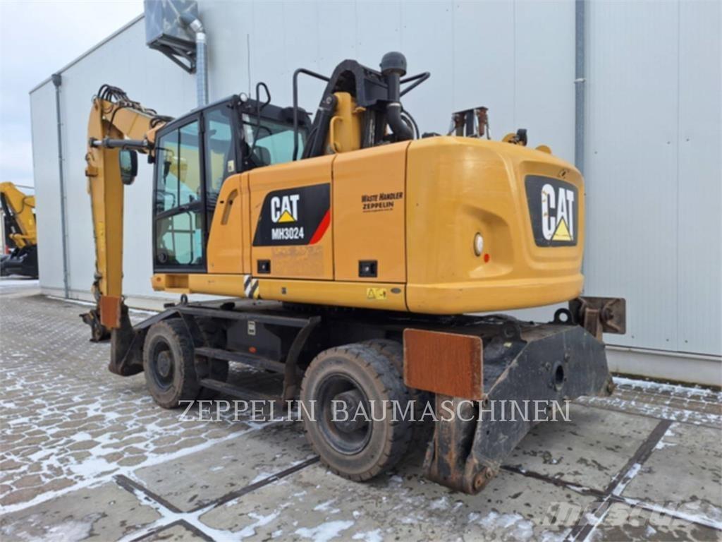CAT MH3024-06C Escavadoras de demolição