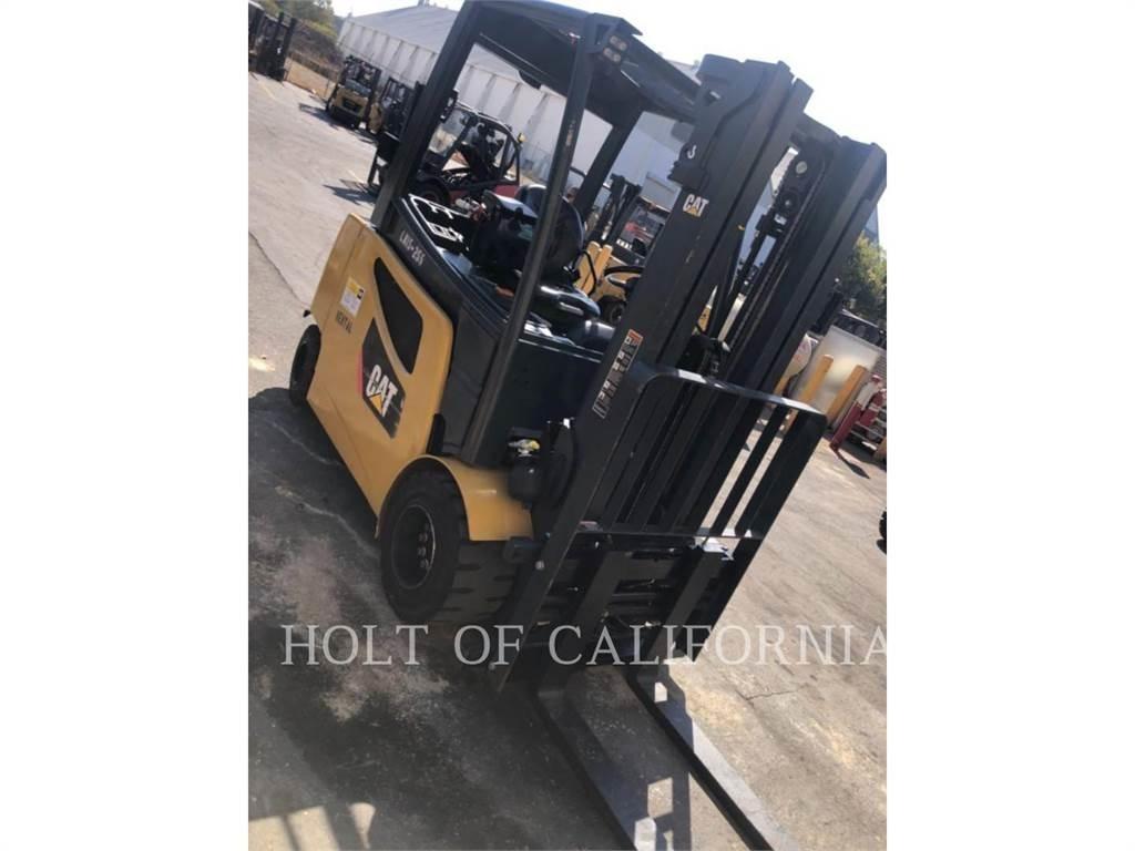 CAT MITSUBISHI 2EP6500 Empilhadores eléctricos