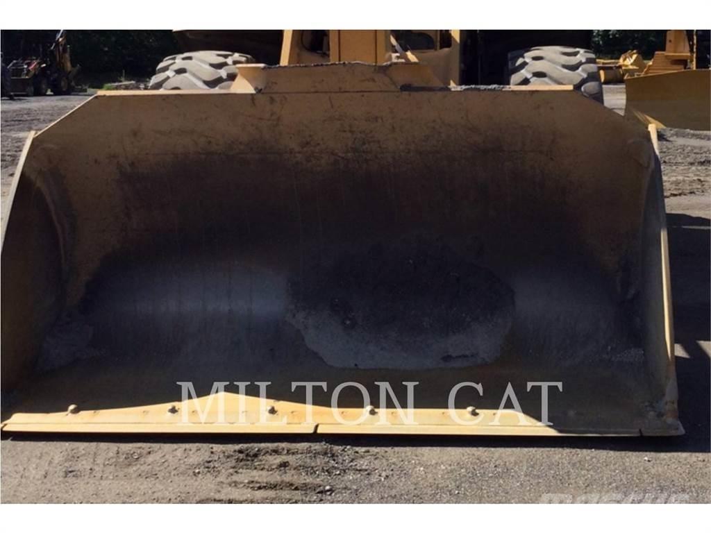 CAT PIN-ON 950 BUCKET Baldes