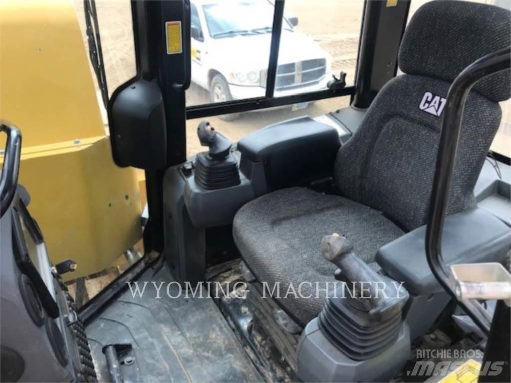 CAT PL61 Bulldozers assentadores de tubos