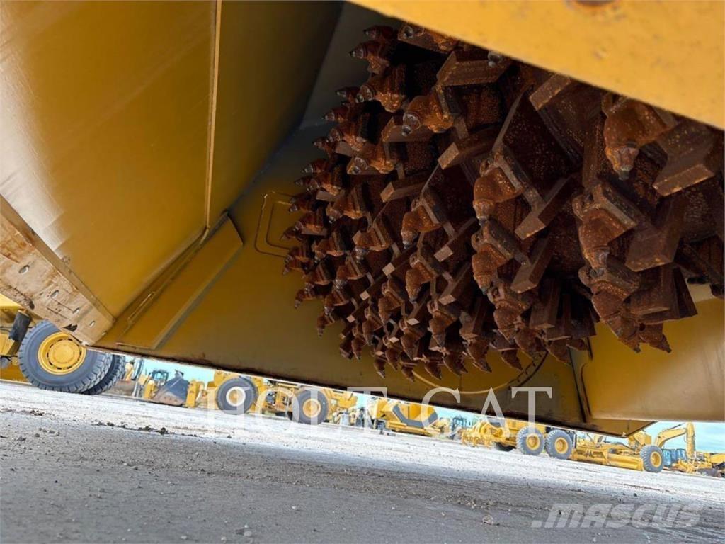 CAT RM400 CAB Recicladores de asfalto