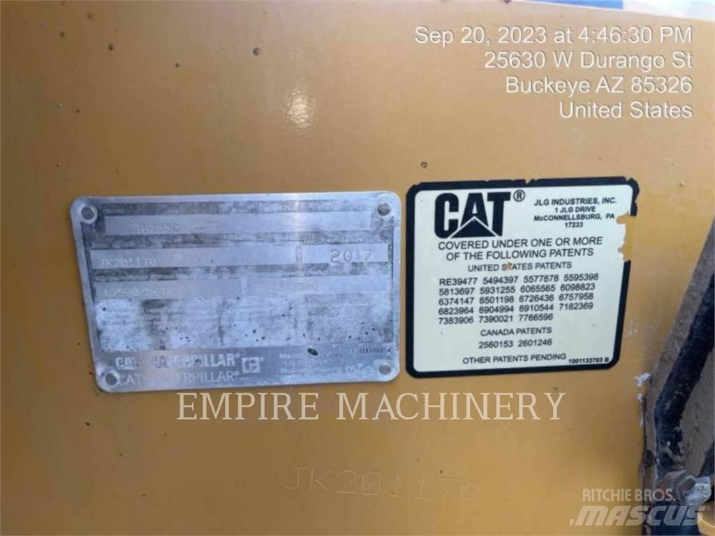 CAT TH255C Manipulador telescópico
