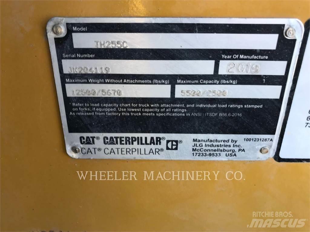 CAT TH255C CB Manipulador telescópico