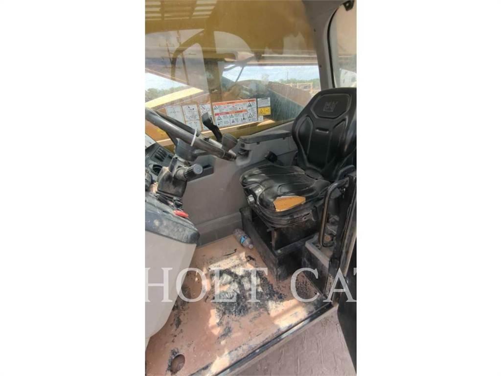 CAT TL1055 Manipulador telescópico