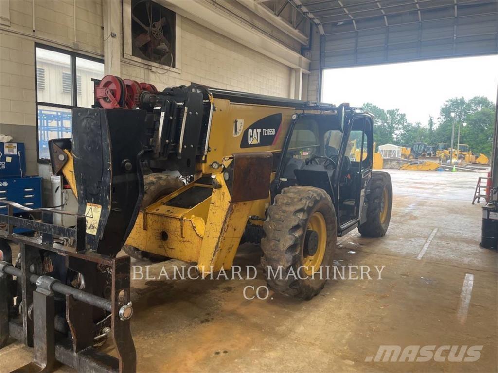 CAT TL1055D Manipulador telescópico