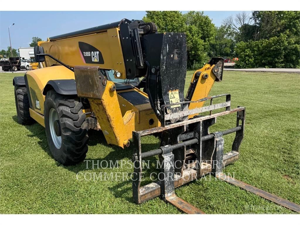 CAT TL1055D Manipulador telescópico