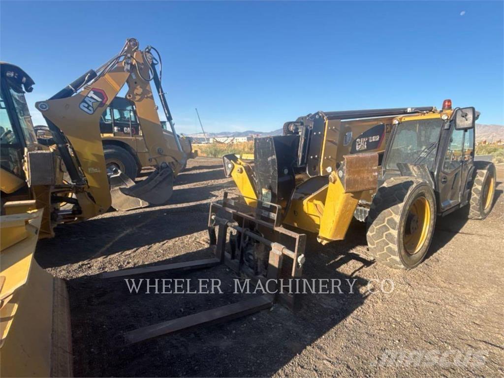 CAT TL1055D CB Manipulador telescópico