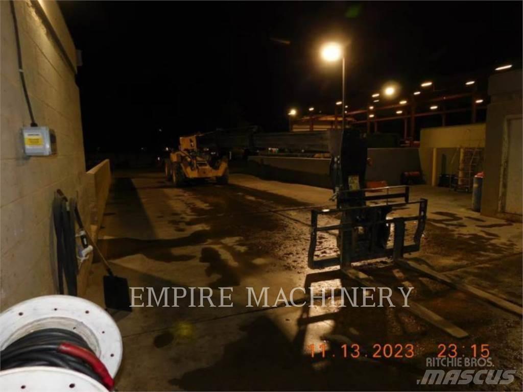 CAT TL1255D Manipulador telescópico