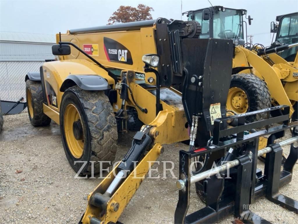 CAT TL1255D Manipulador telescópico