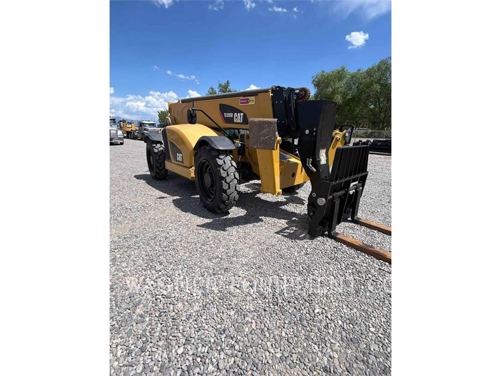 CAT TL1255D Manipulador telescópico