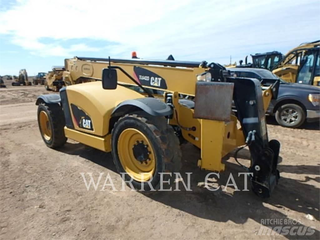 CAT TL642D Manipulador telescópico