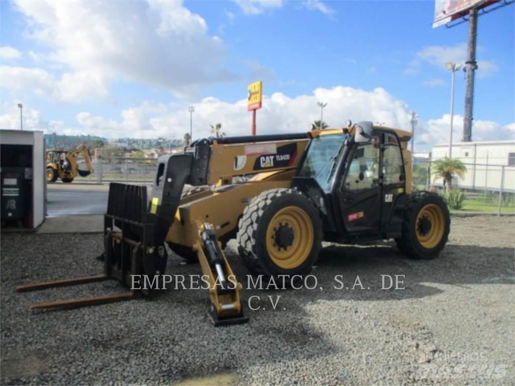 CAT TL642D Manipulador telescópico