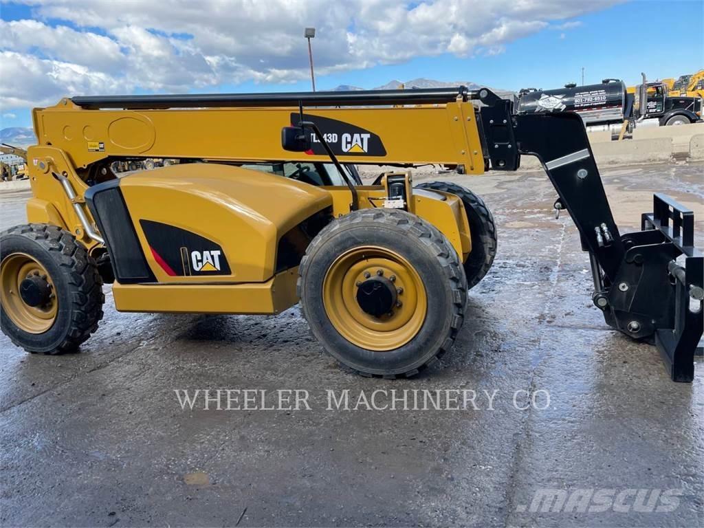 CAT TL943D CB Manipulador telescópico