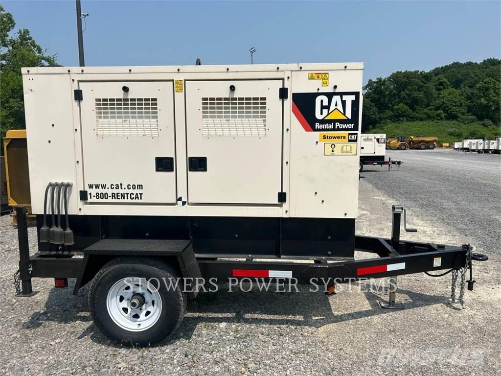 CAT XQ-60 48KW Outros Geradores
