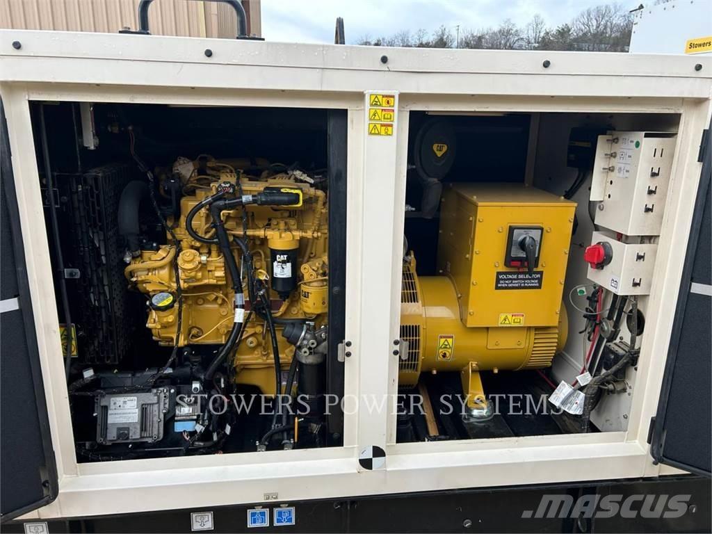 CAT XQ-60 48KW Outros Geradores