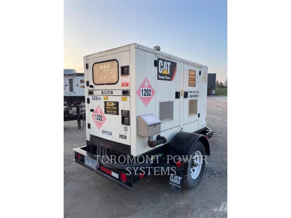CAT XQ30- 208/480 Outros Geradores