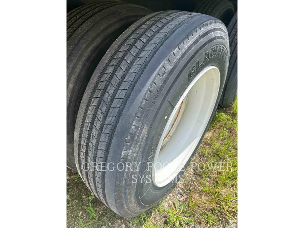 CAT XQ500 STEP DECK Outros Geradores