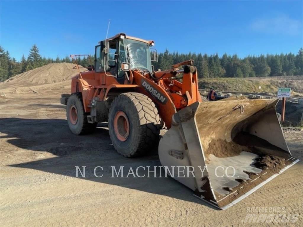Doosan DL420-3 Carregadeiras de rodas