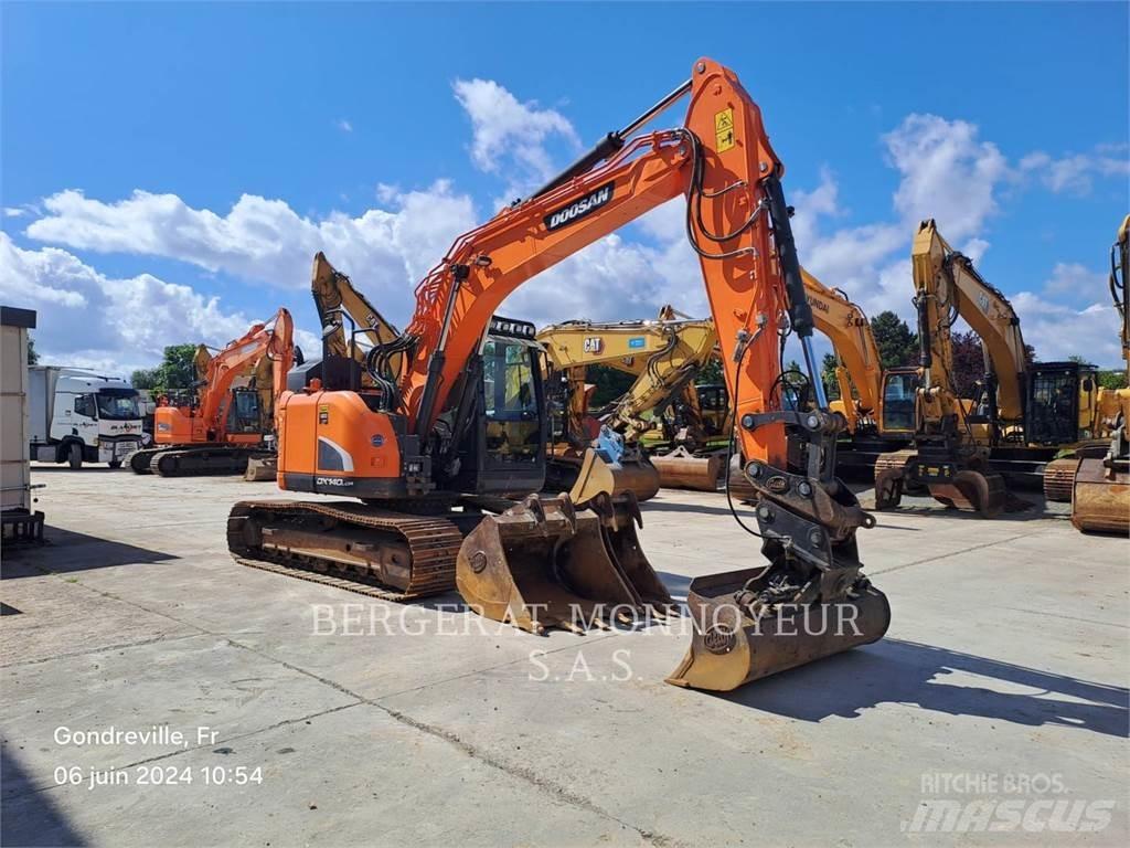 Doosan DX140LCR Escavadeiras de esteiras