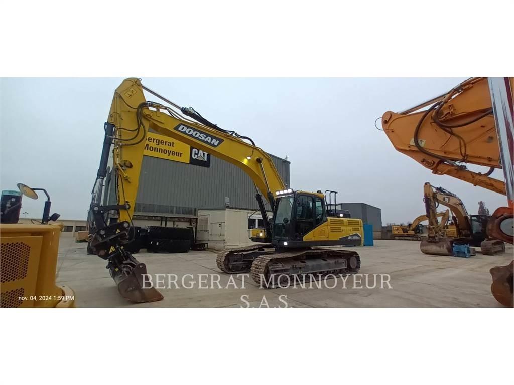 Doosan DX300 Escavadeiras de esteiras