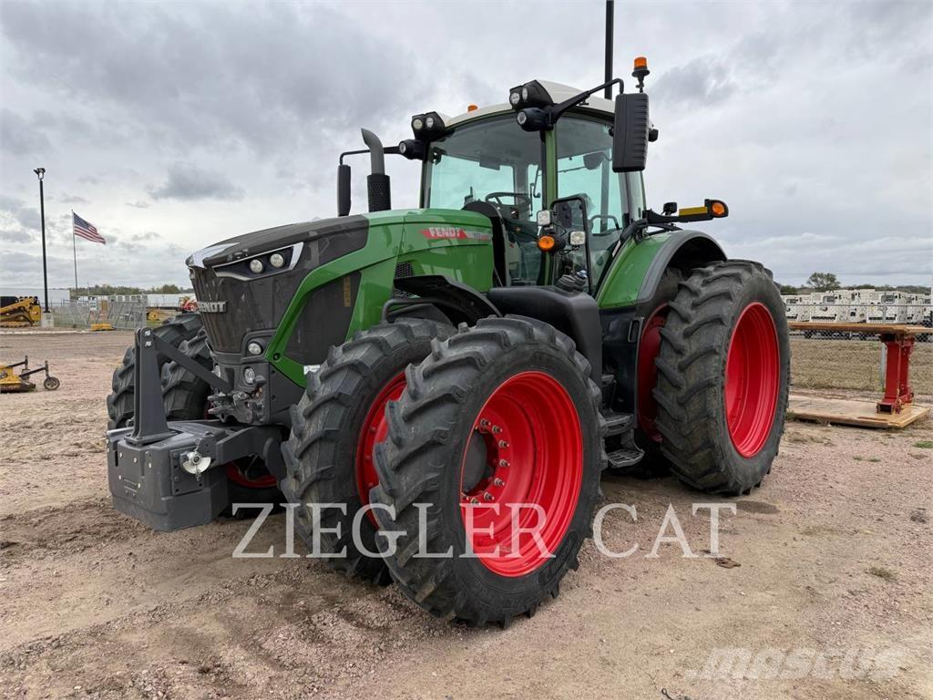 Fendt 933 VARIO Tratores Agrícolas usados