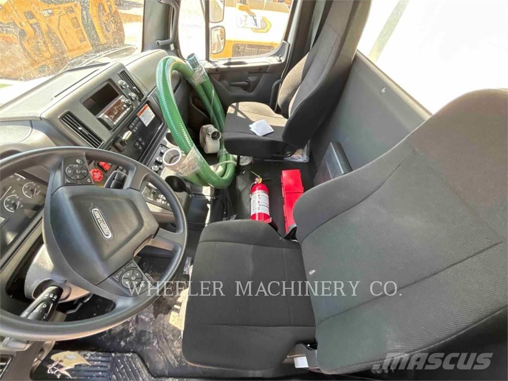 Freightliner WT4000 A Camiões-cisterna