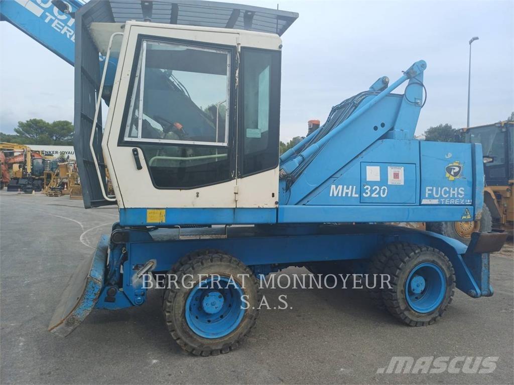 Fuchs MHL320 Escavadoras de rodas