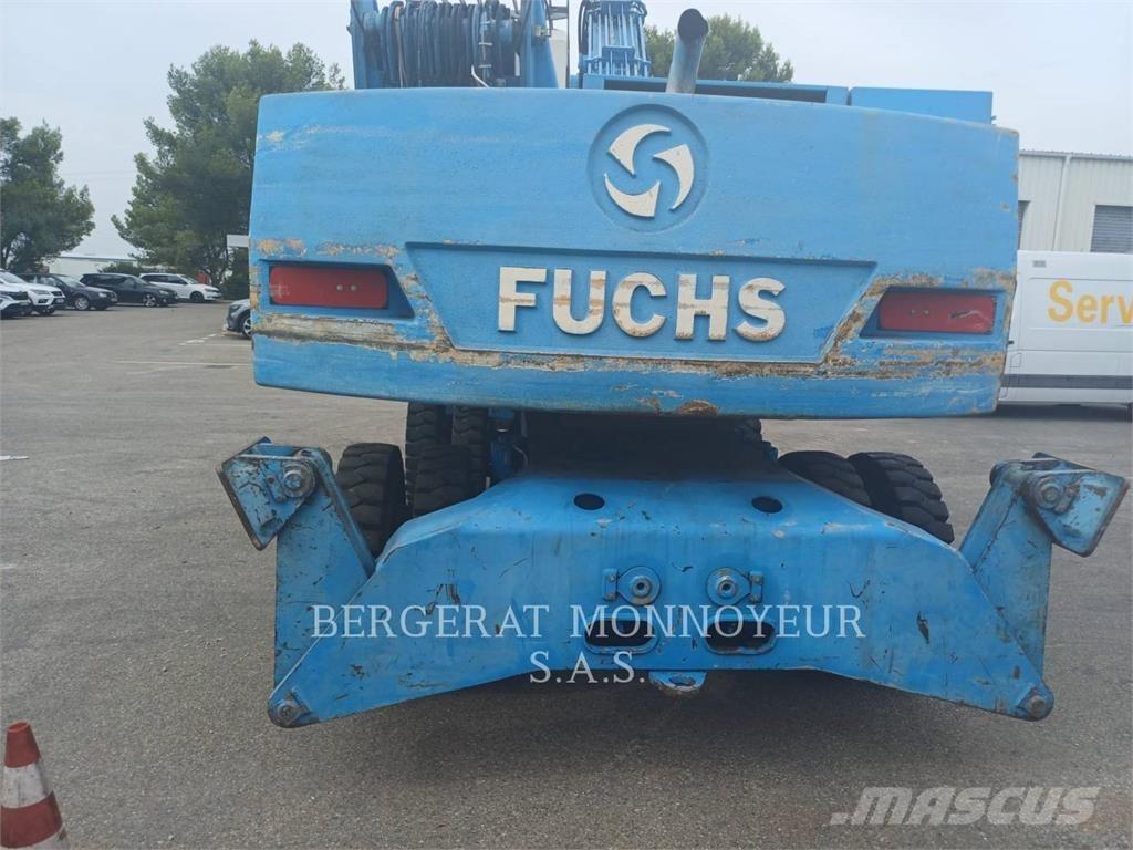 Fuchs MHL320 Escavadoras de rodas