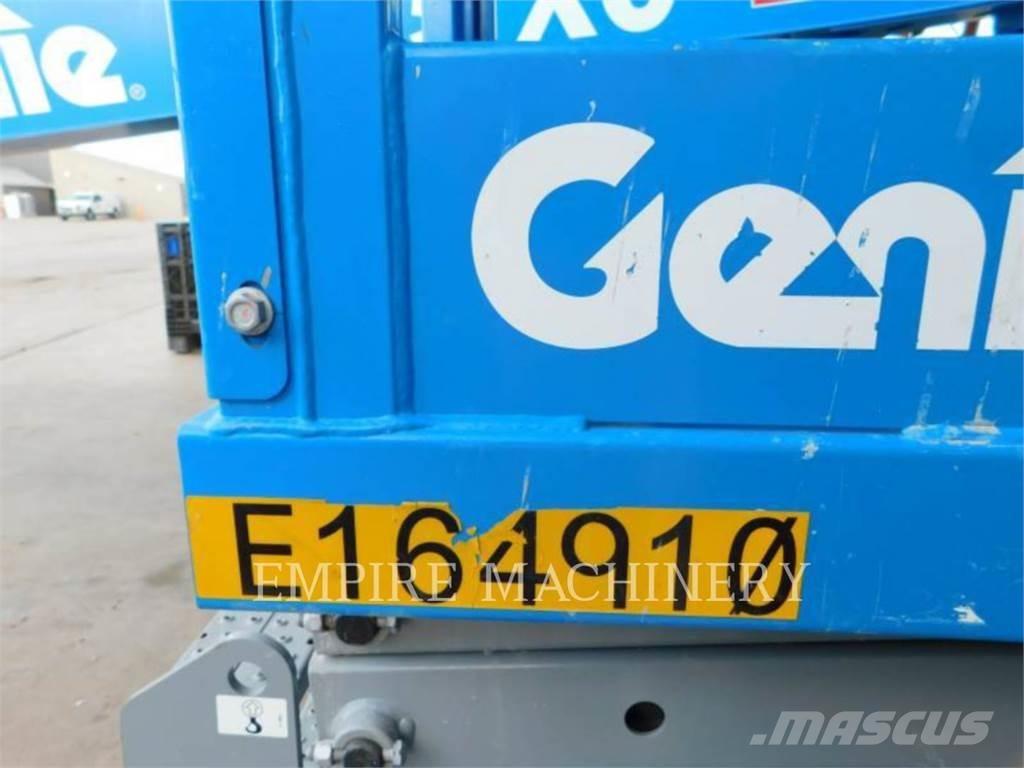 Genie GS1330 Elevadores braços articulados