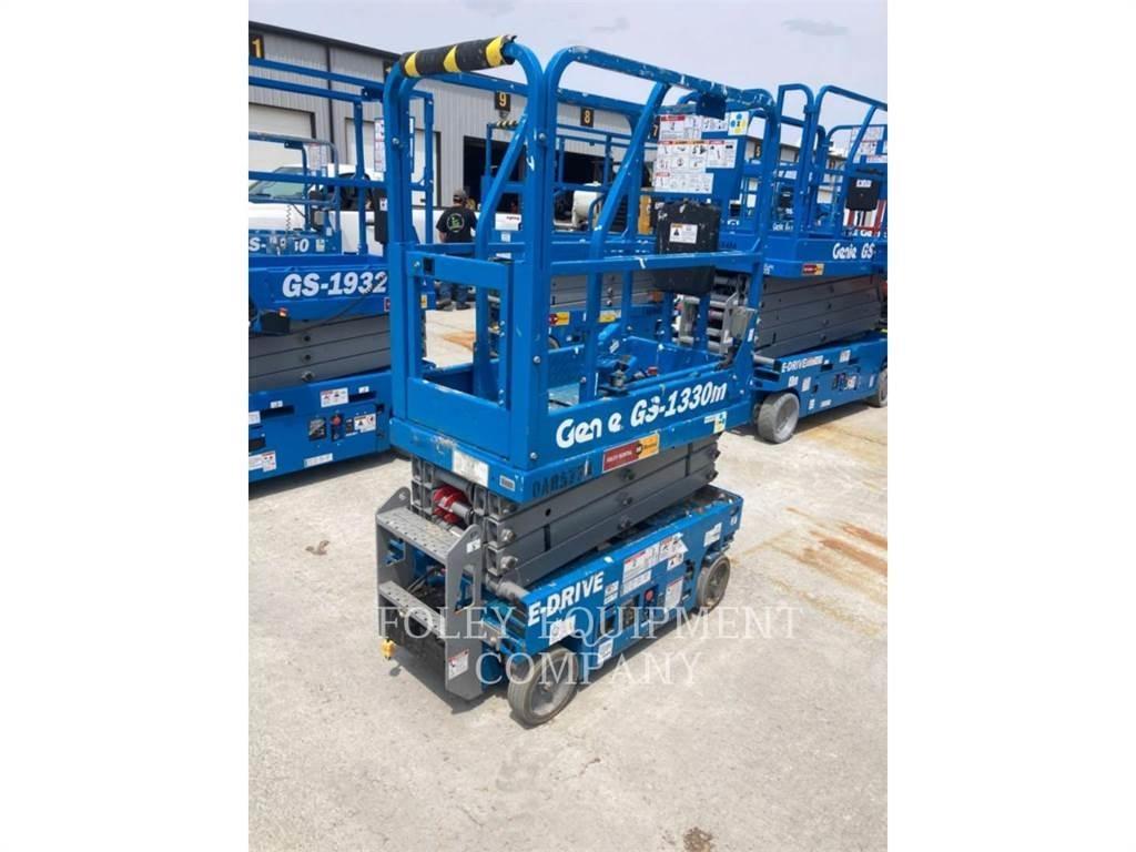 Genie GS1330 Elevadores de tesoura