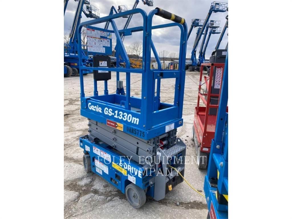 Genie GS1330 Elevadores de tesoura