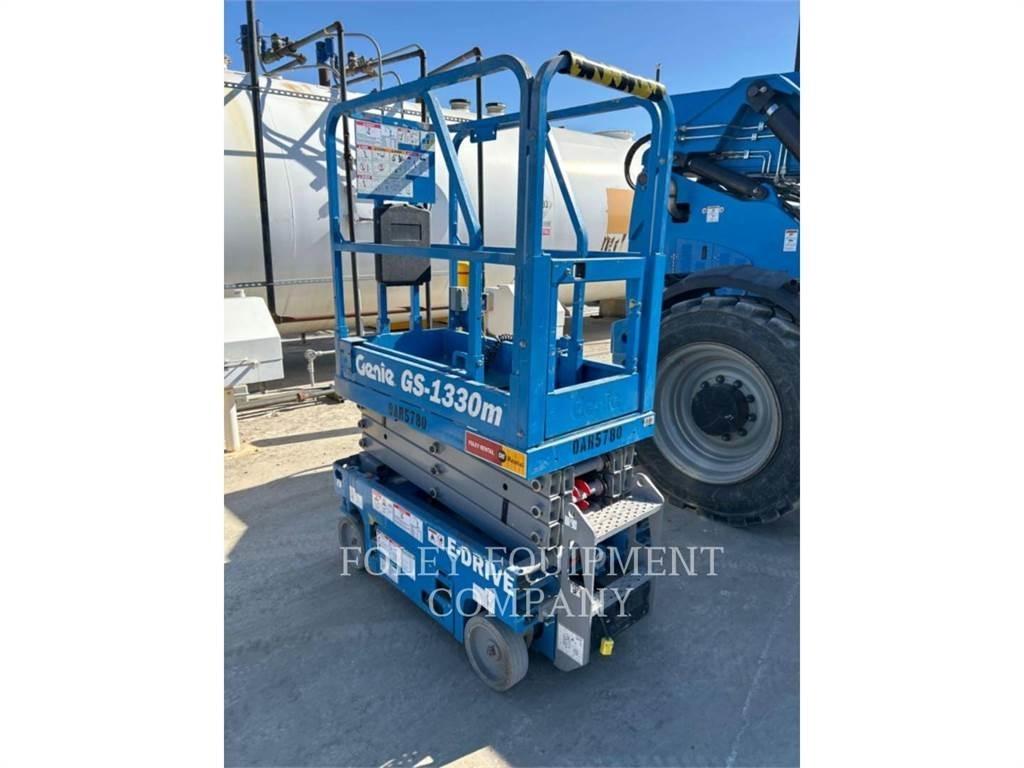 Genie GS1330 Elevadores de tesoura